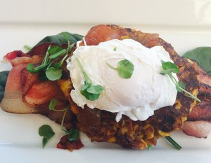 Burleigh Bluff Cafe Pic 2 - Corn fritters poached egg