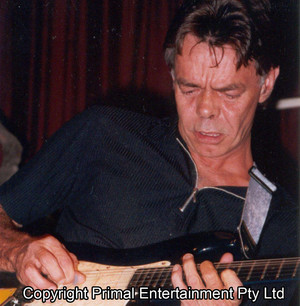 Primal Entertainment Pic 3 - Australian guitar legend Phil Emmanuel