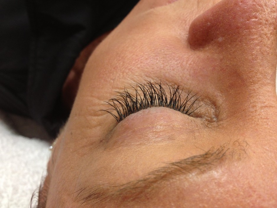 Magic In Progress Beauty Services Pic 1 - Eyelash Extensions