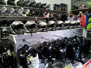 Firestorm Motorcycles Pic 5 - Road helmets jackets gloves pants and boots