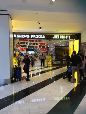 JB Hi-Fi Pic 2