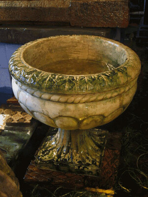 Architectural Heritage Pic 4 - Urns