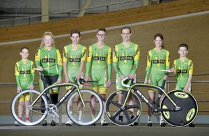 A Bikes De Ver Pic 2 - De Ver Junior development squad