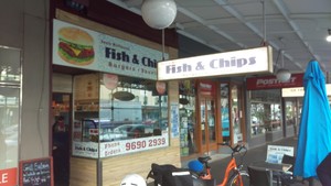 South Melbourne Fish & Chip Shop Pic 3 - Outside