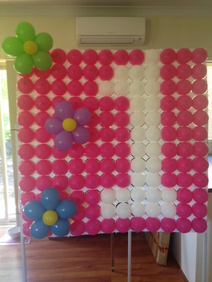 Suz Balloonz Pic 2 - Balloon Walls