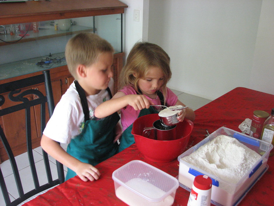 KIDS CAN SEWW COOK Pic 1