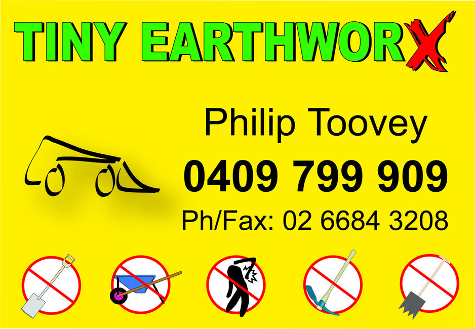 TINY EARTHWORX Pic 1 - Numerous implements available