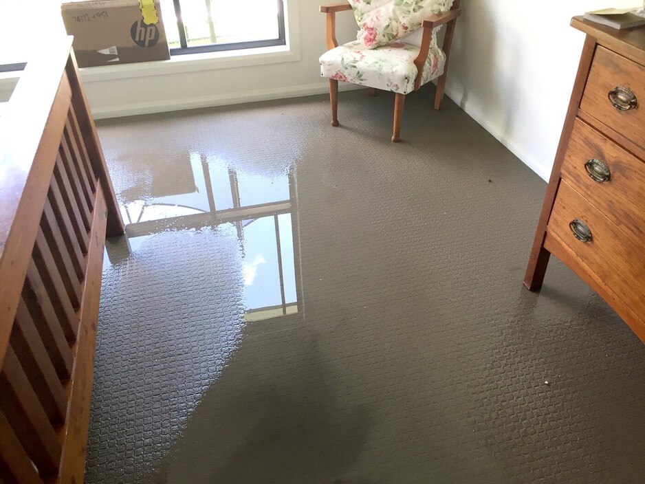 Flood Damage Restoration Coorparoo Pic 1