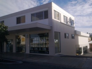 Drew Construction Group Pic 3 - 24 Donald Street Nelson Bay New Commonwealth Bank and additional office space Renovation of existing building 2 storey rear extension