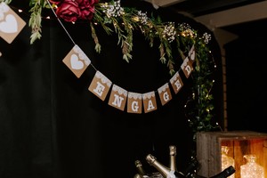 So Cupid / Wine Barrel Hire Perth Pic 4 - Engagementpartyhireperth