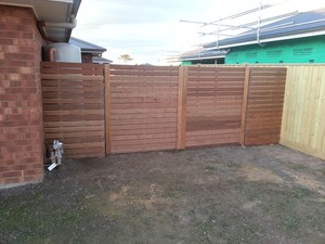 FenceWorx Pic 2 - Merbau Slat Feature