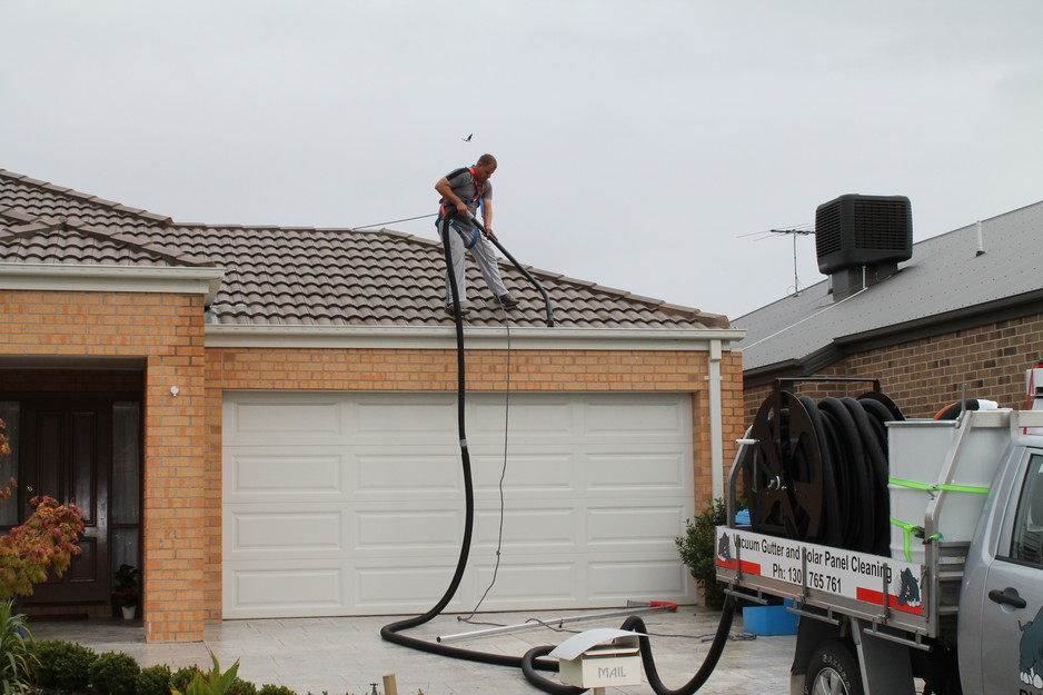 Rhino Vac Gutter Cleaning Pic 1 - Gutter Cleaning Melbourne httprhinovacguttercleaningcomauvacuumguttercleaning