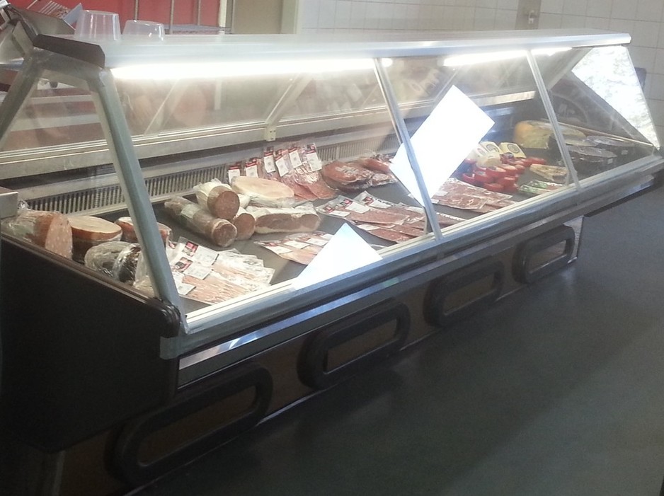 NH3 Pic 1 - Refrigerated serve over counter