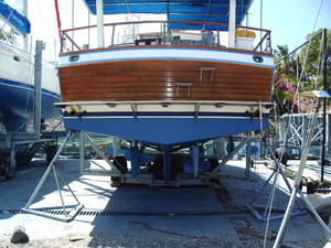 Shute Harbour Slipway Pic 2 - Slipping facilities for monohulls and catamarans