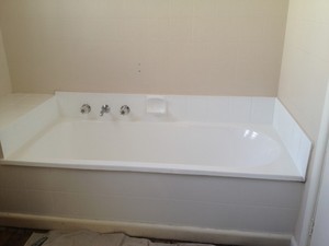 A1 Kitchen and Bathroom Resurfacing Pic 2 - After Bath Tub