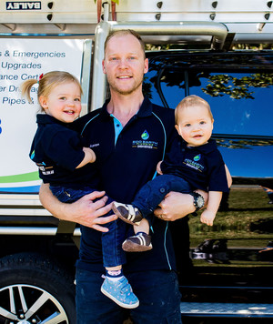 Eco Earth Plumbing Pic 3 - Aaron with his Kids