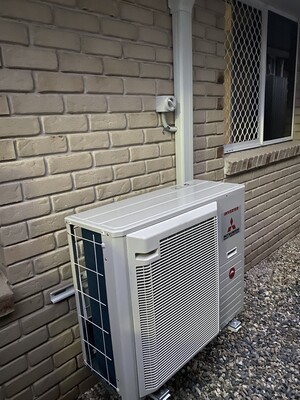 Service2Go Electrical Pic 5 - Mitsubishi Heavy industry 7 KW installed by Service2Go