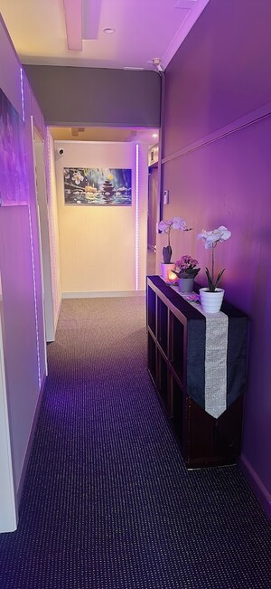 102 Relaxing Massage Roseville Pic 2