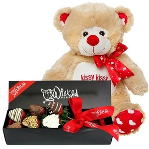 Wicked Berries Pic 4 - Romeo Bear and Bouquet