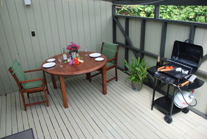 Cascade Garden Apartments Pic 3 - Private BBQ