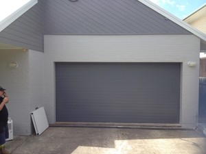 BananaCoast Garage Doors Pic 3