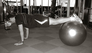 BeFit4Life Pic 4 - Swiss Ball training for core strength