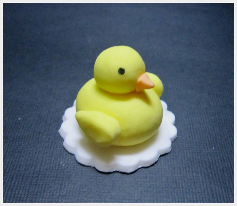 Decorate It Yourself Pic 1 - Duck cupcake topper