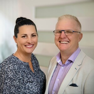 K&D Properties Pic 2 - Danielle Brown and Ken Wearing Principal Agents