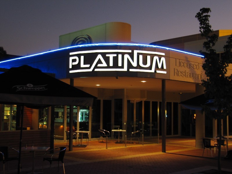 East Ridge Platinum Cafe and Restaurant Pic 1 - Platinum Restaurant