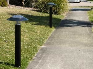 Solar Bollard Lighting Pic 5 - Solar Bollard SR Model with Reflector