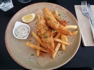 Charlie & Franks Pic 4 - Fish and chips