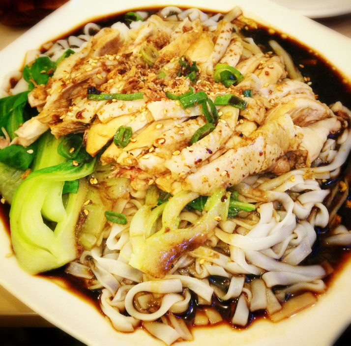 Cafe de Taite Pic 1 - Steamed chicken with rice noodle