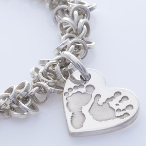 LittlePrints Pic 3 - LittlePrints FingerPrint Jewellery Multilink bracelet with handprint and footprint charm