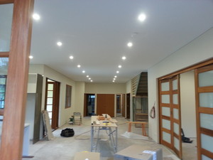 Onque Commercial Electrical Pic 2