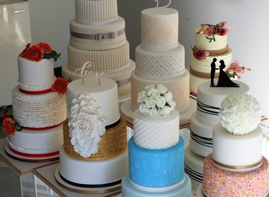 Unreal Wedding Cakes Pic 1