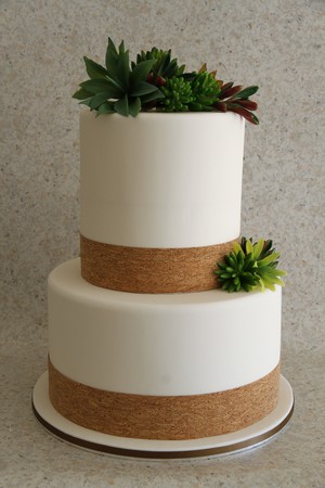 Unreal Wedding Cakes Pic 3