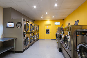 Star Laundromat Pic 3