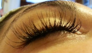 La Vita Lashes Pic 2