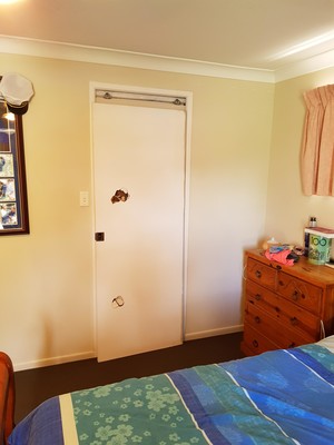 Andy's Home Maintenance Group Pic 4 - old sliding door bedroom