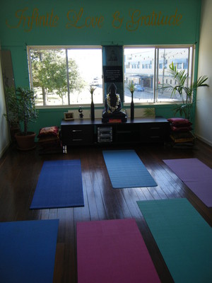 Happy Chakra Pic 4 - Yoga Studio Kirra