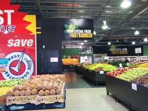 Central Fresh Fruit & Grocer Pic 3