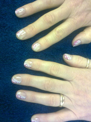 Jenbiance Pic 3 - nail art on short natural nails