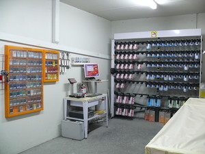 Hardings Accident Repair Centre Pic 4 - Paint Room