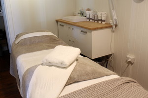 Paddington - Inspiring Beauty MediSpa & Urban Retreat Pic 2 - Our beautiful treatment rooms at Inspiring Beauty Paddington on 19 Latrobe Tce