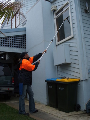 Metropolitan Window Cleaning Pic 2 - The female clean with attention to detail