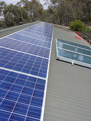 Express Solar Panel and Window Cleaning Bendigo Pic 3