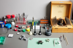 R. Mcmahon Watchmakers Pic 4 - Precision professional hand tools for Swiss watch service