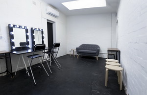 Fs Chapel St Studios Pic 2 - Dressing room fitted with two makeup stations and hollywood mirrors