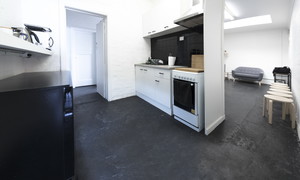 Fs Chapel St Studios Pic 3 - Fully functional kitchen available with stove oven microwave sandwich press and fridge