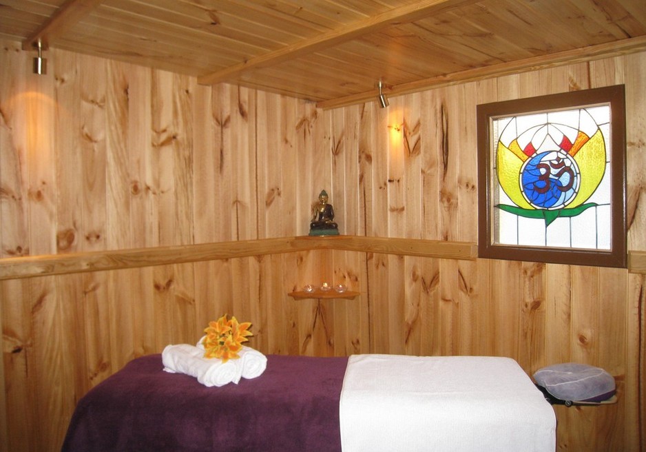 Ann Stevens- Remedial Massage Pic 1 - Massage Studio Room